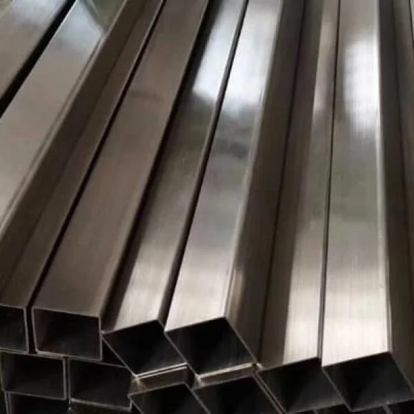 Giá Thép Hộp Inox 304