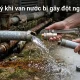 Van nước bị gãy